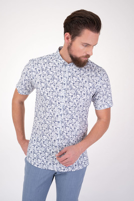 Bavlněná košile V pohodlném střihu Bavlněná košile V pohodlném střihu