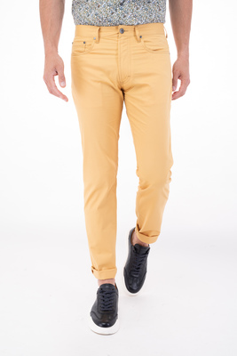 Strečové džíny V pohodlném střihu Strečové džíny V pohodlném střihu