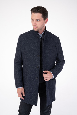 Vlněný plášť V přiléhavém střihu Vlněný plášť V přiléhavém střihu