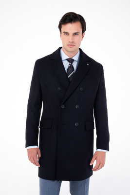 Dvouřadý plášť V přiléhavém střihu Dvouřadý plášť V přiléhavém střihu