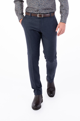 Vlněné kalhoty V přiléhavém střihu Vlněné kalhoty V přiléhavém střihu