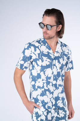 Bavlněná košile V uvolněném střihu Bavlněná košile V uvolněném střihu