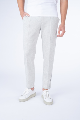 Bavlněné tepláky V pohodlném střihu Bavlněné tepláky V pohodlném střihu