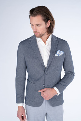 Strečové sako V přiléhavém střihu Strečové sako V přiléhavém střihu