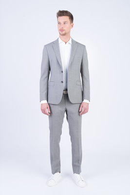 Strečový oblek V přiléhavém střihu Strečový oblek V přiléhavém střihu