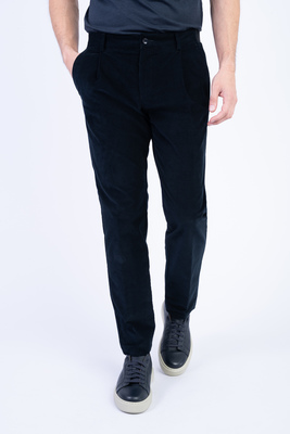 Elegantní strečové kalhoty V pohodlném střihu Elegantní strečové kalhoty V pohodlném střihu