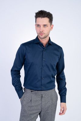 Strečová košile V pohodlném střihu Strečová košile V pohodlném střihu