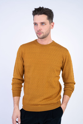 Vlněný svetr V pohodlném střihu Vlněný svetr V pohodlném střihu