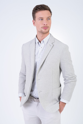 Letní sako se strukturou V přiléhavém střihu