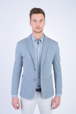 Letní bavlněné sako V přiléhavém střihu