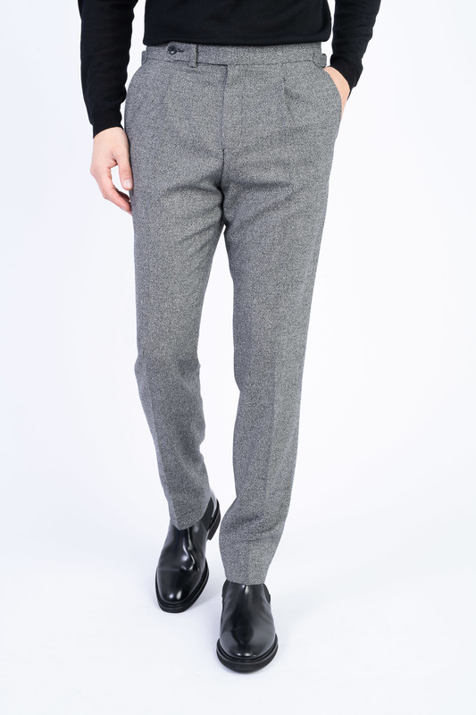 Střečové kalhoty V přiléhavém střihu