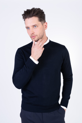 Svetr z merino vlny V pohodlném střihu Svetr z merino vlny V pohodlném střihu