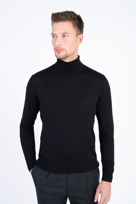 Bavlněný rolák s hedvábím V pohodlném střihu