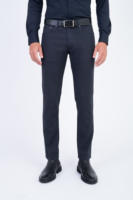 Strečové džíny V přiléhavém střihu