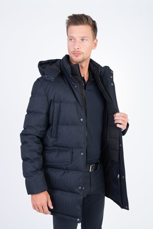 Zimní prošívaná bunda V pohodlném střihu