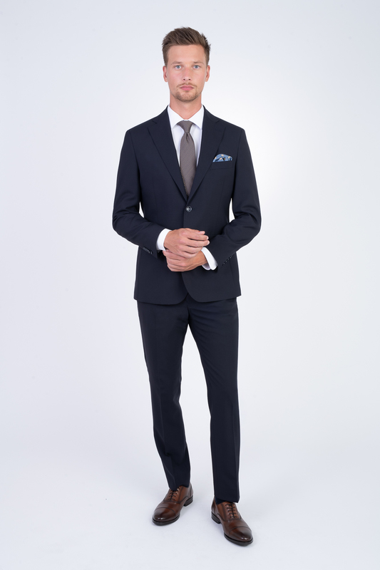 Tmavě modrý strečový oblek V pohodlném střihu