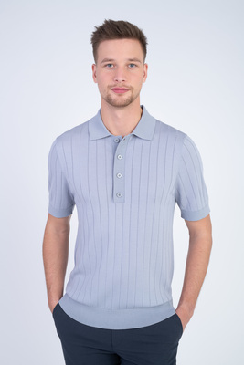 Pletené polo s hedvábím V přiléhavém střihu