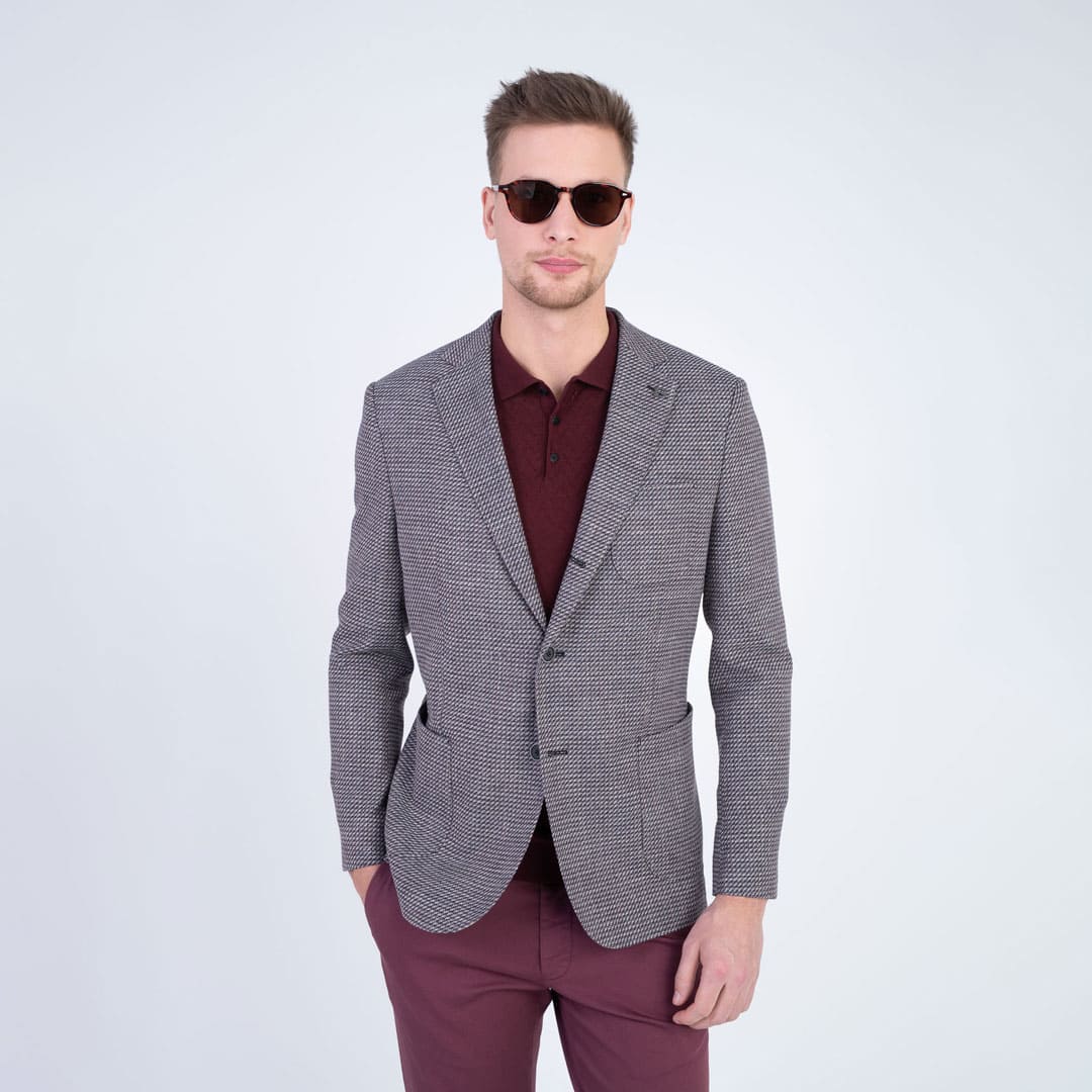 Kolekcia Poetic Sport - jar/leto 2026 - Vineyard color